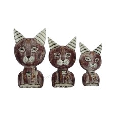 Wooden Cat Big Head Maroon White Wash Set of 3