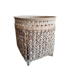 Woven Rattan Basket White Wash With Shell 30 cm